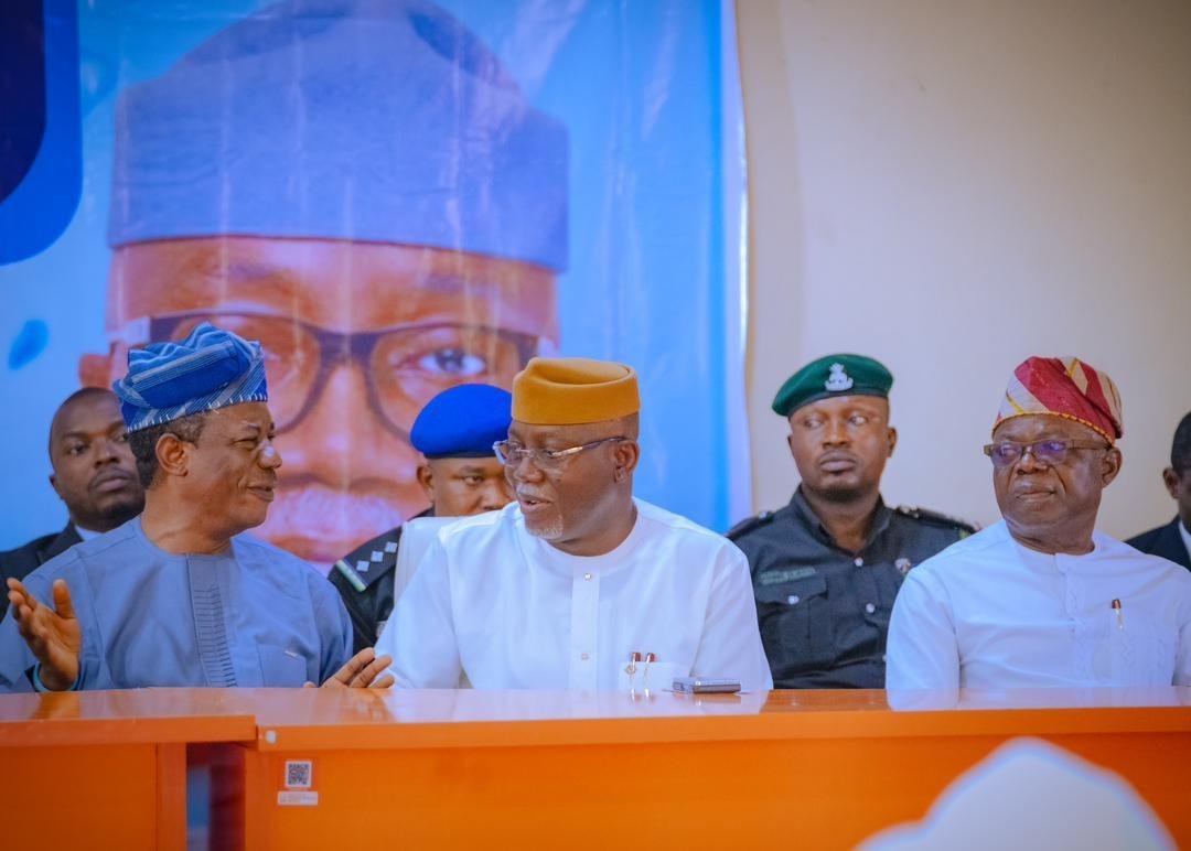 Alt Text: A detailed infographic showing the step-by-step process of photosynthesis in a plant leaf. Image Title: Visual b...