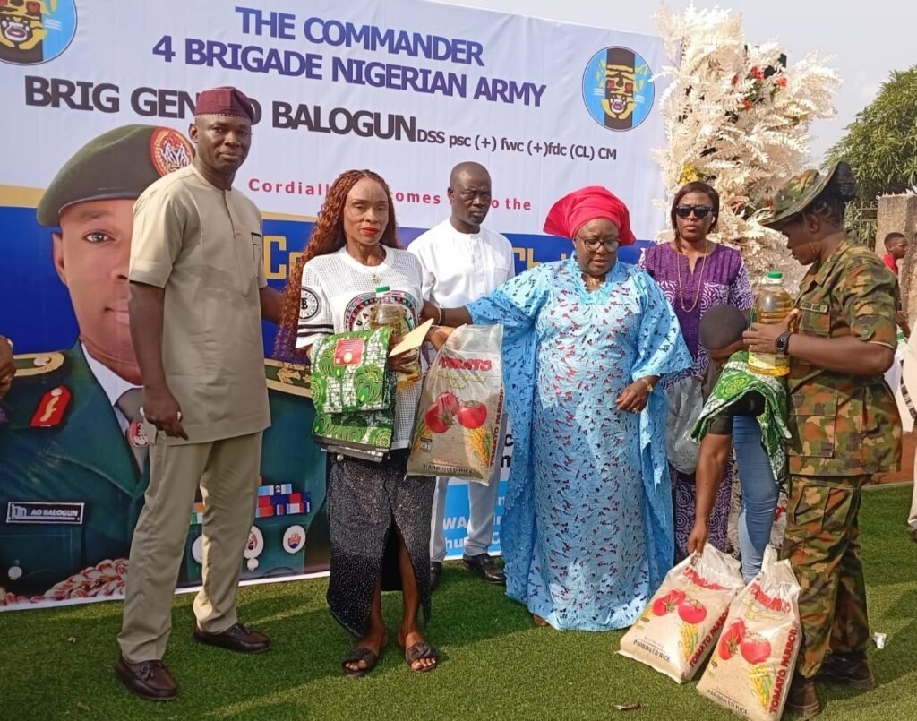 Alt Text: A detailed cross-section diagram of a modern car engine, highlighting key components like pistons and valves. Im...