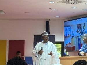 Alt Text: A detailed infographic showing the step-by-step process of photosynthesis in a plant leaf. Image Title: Visual b...