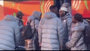 Alt Text: A detailed infographic showing the step-by-step process of photosynthesis in a plant leaf. Image Title: Visual b...